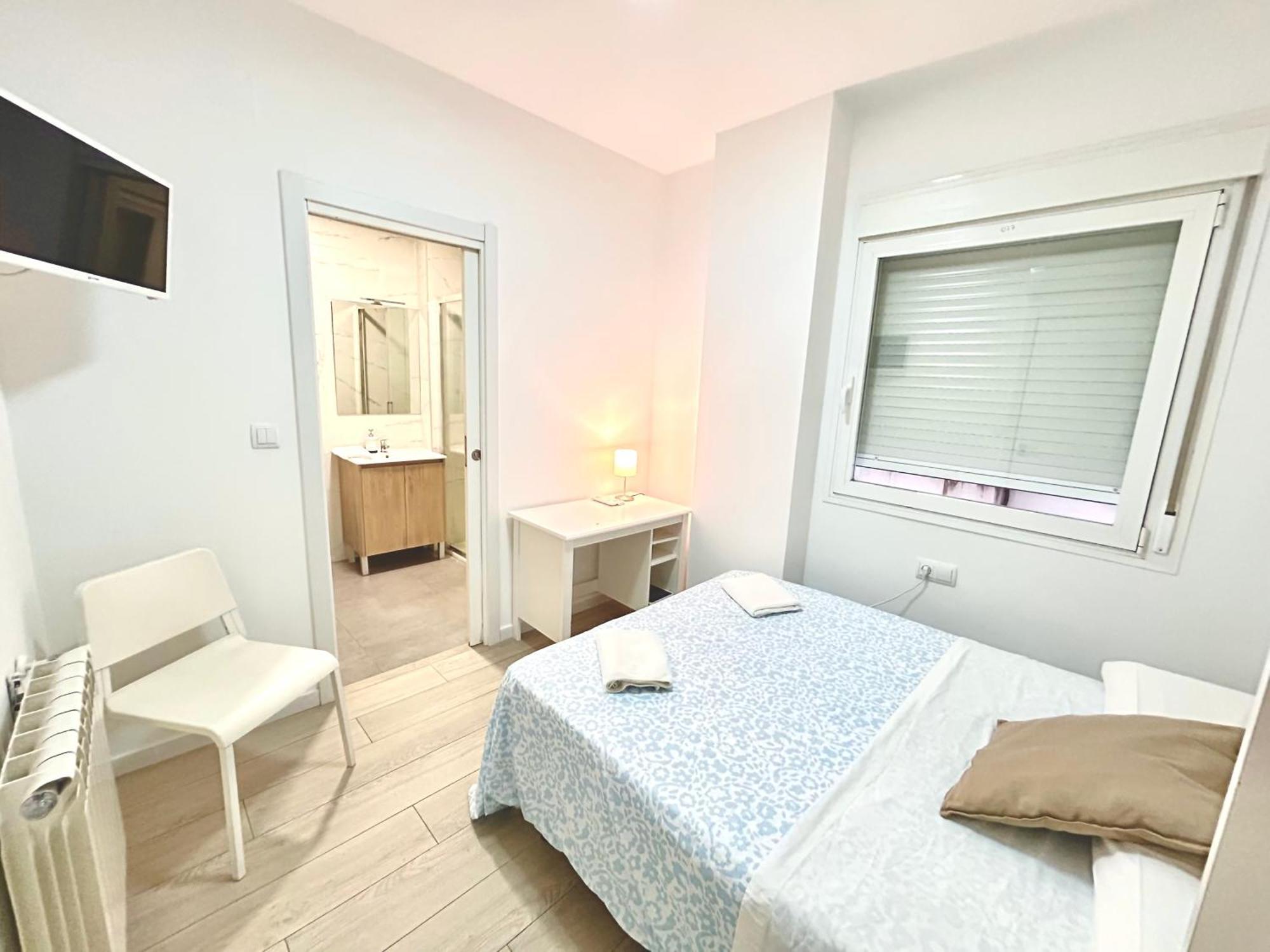 Hospedaje La Paz Madrid Bagian luar foto
